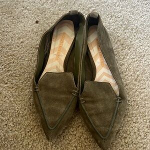 Nicholas Kirkwood Beya